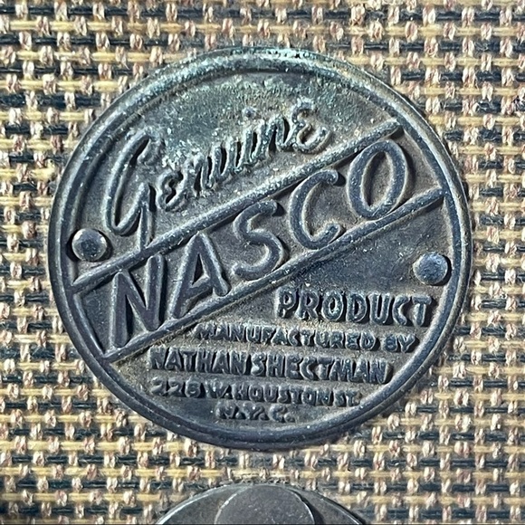 Vintage Revere Camera Co. Model 85 8MM Projector Chicago, and Reels + Extras - Picture 15 of 16